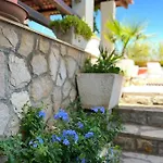 Gorana With Swimming Pool * Jelsa (Hvar)