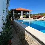 Apartament Gorana With Swimming Pool *